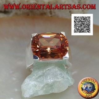 Rhodiumsilberring mit quer ovalem Champagnerzirkon in einem Rechteck