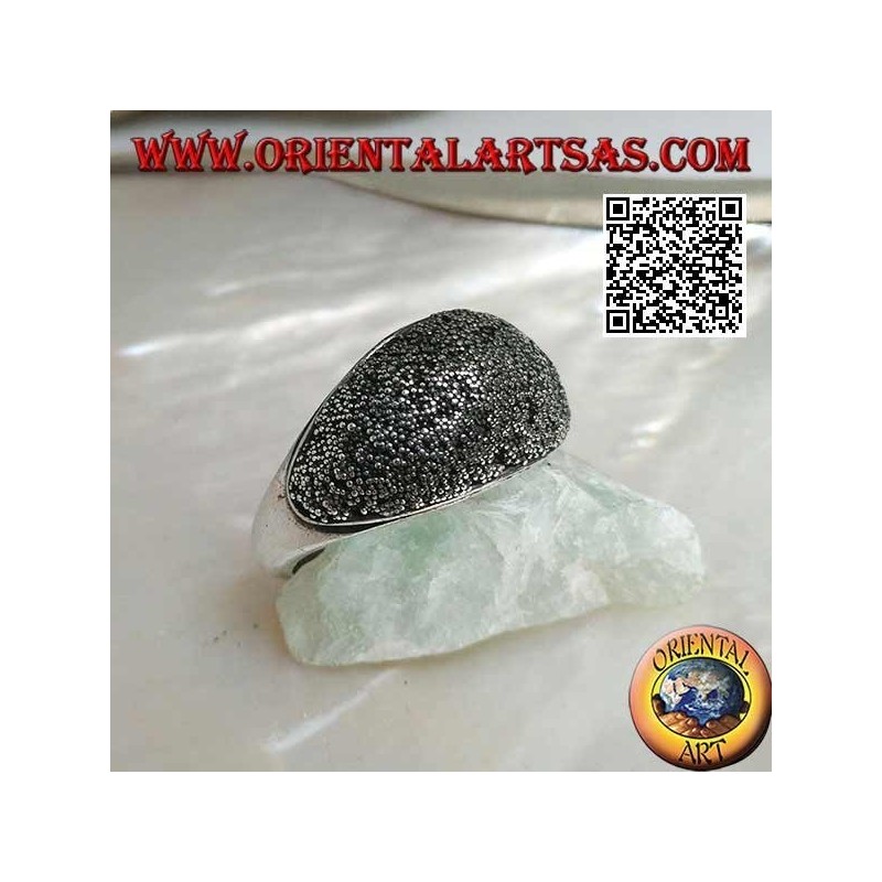 Anillo de plata con banda redondeada tachonada de marcasita