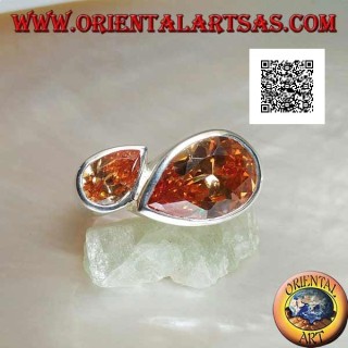 Anillo de plata rodiada con doble gota especular de circonitas champán facetadas