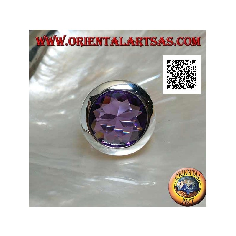 Rhodinierter Silberring mit facettiertem, amethystfarbenem Zirkon und rundem Schnitt