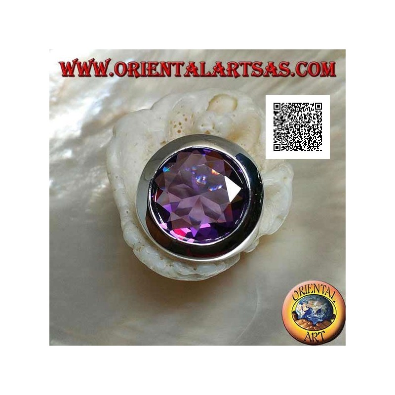 Rhodinierter Silberring mit facettiertem, amethystfarbenem Zirkon und rundem Schnitt