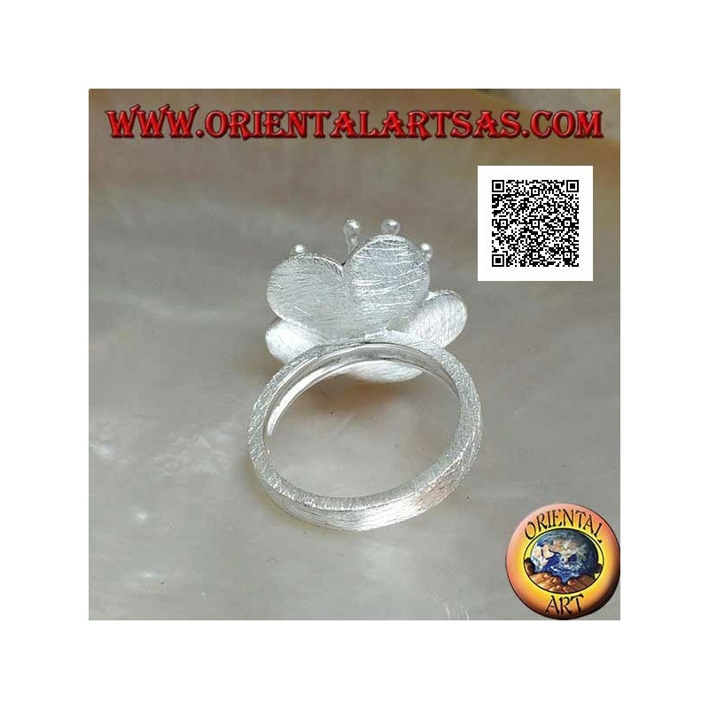 Anello in argento satinato a forma di fiore con lunghi pistilli e sfera di zircone color ametista sfaccettata