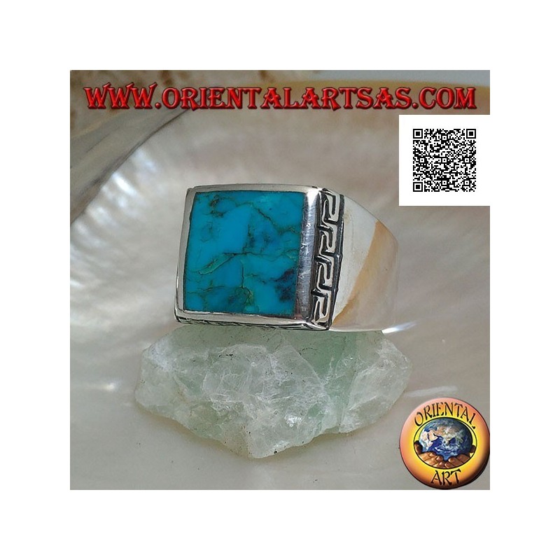 Bague en argent avec turquoise carrée naturelle entourée d'une gravure grecque (24)