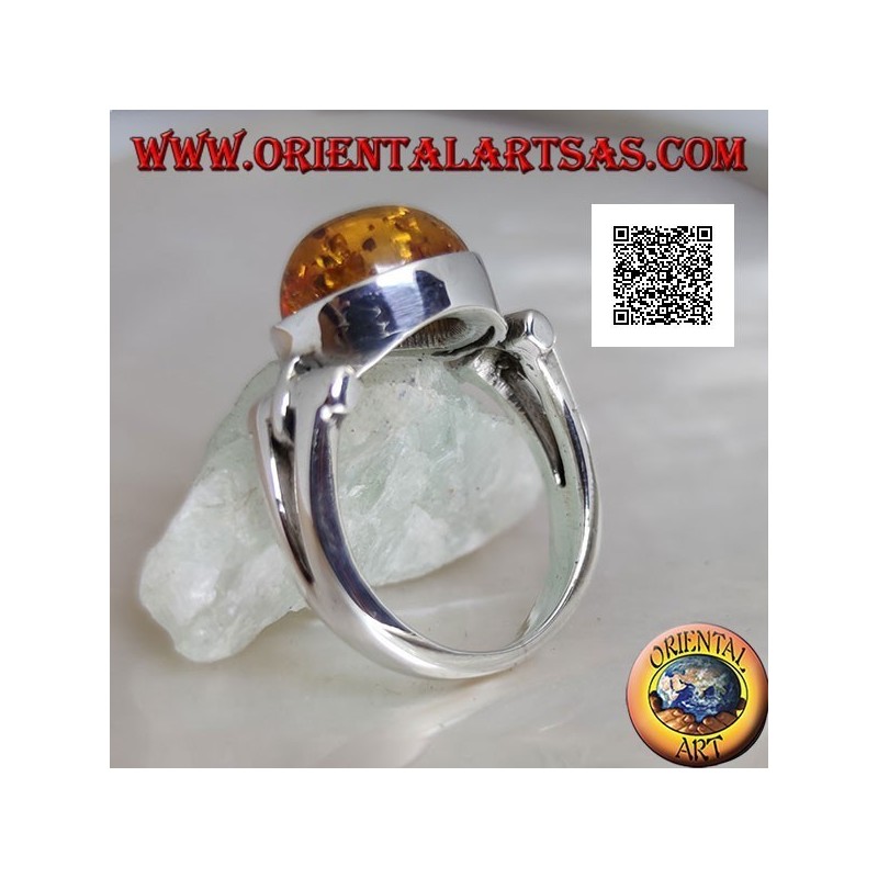 Bague en argent avec cabochon ovale ambre en croix avec trou triangulaire allongé