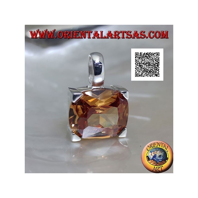 Pendentif en argent rhodié avec zircon champagne ovale transversal serti dans un rectangle