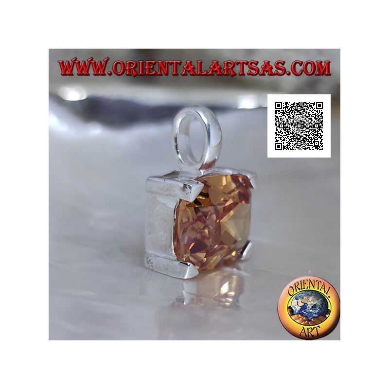 Rhodium silver pendant with transverse oval champagne zircon set in a rectangle