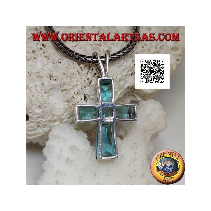 Pendentif croix topaze bleue en argent serti de bras taille baguette et centre carré