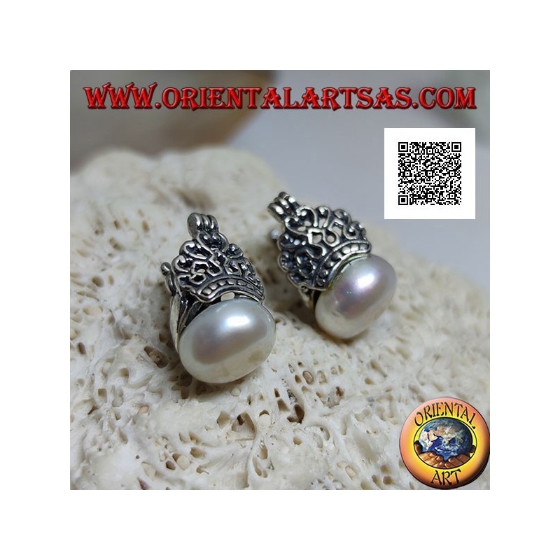 Pendientes de palanca de plata con perla de agua dulce blanca coronada