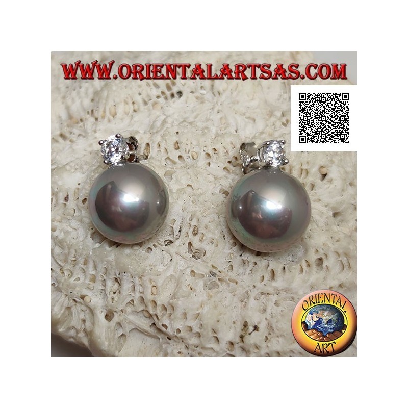 Pendientes lóbulos de plata con perla gris de agua dulce y circonita blanca engastada