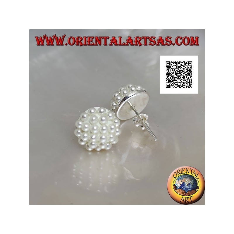 Boucles d'oreilles en argent du lobe à l'hémisphère parsemées de perles blanches