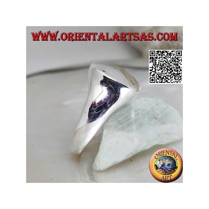 Bague en argent lisse avec rond en relief et convexe