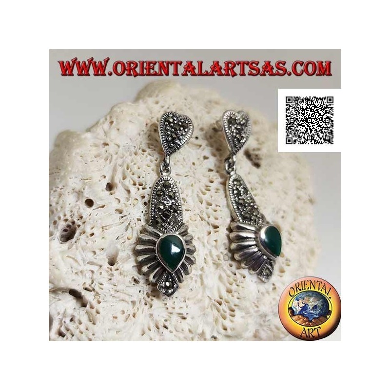 Pendientes de plata con una placa tachonada con colgante de marcasita y una gota invertida de ágata verde