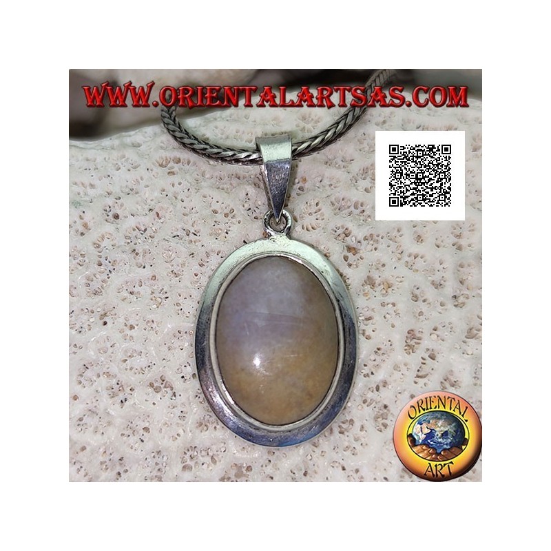 Pendentif en argent avec cabochon d'agate musquée ovale avec bord saillant lisse