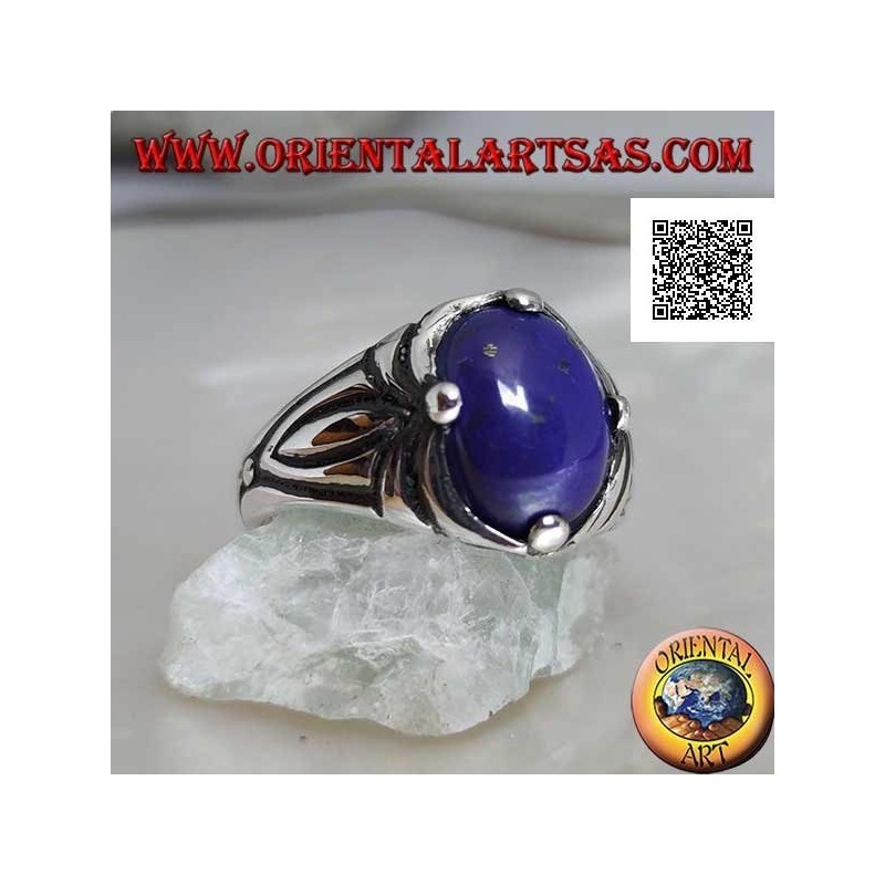Anello in argento con lapislazzulo ovale cabochon incastonato a 4 e incisioni sui lati