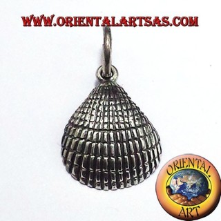silver pendant shell