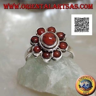Petite bague en argent en forme de marguerite avec des coraux tibétains anciens (11)