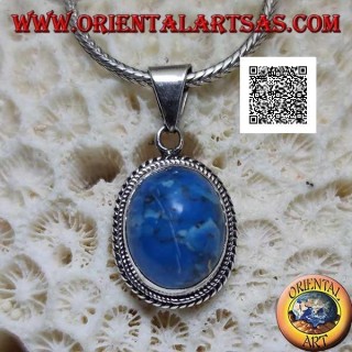 Pendentif en argent avec cabochon ovale turquoise entouré d'un double tissage bidimensionnel