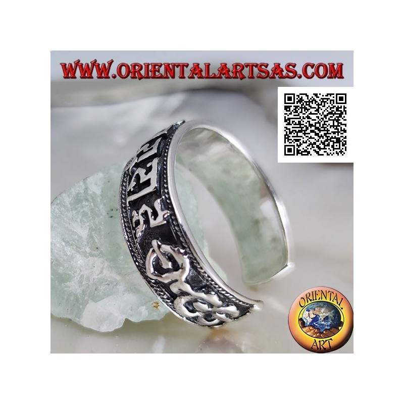 Anello in argento a fascia con Vajra e Mantra Oṃ Maṇi Padme Hūṃ