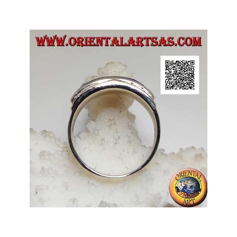 Silver ring with horizontal rectangular lapis lazuli flush with double smooth raised edge