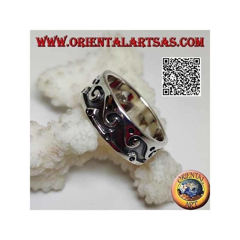 Anillo de plata con ondas y bolas grabadas