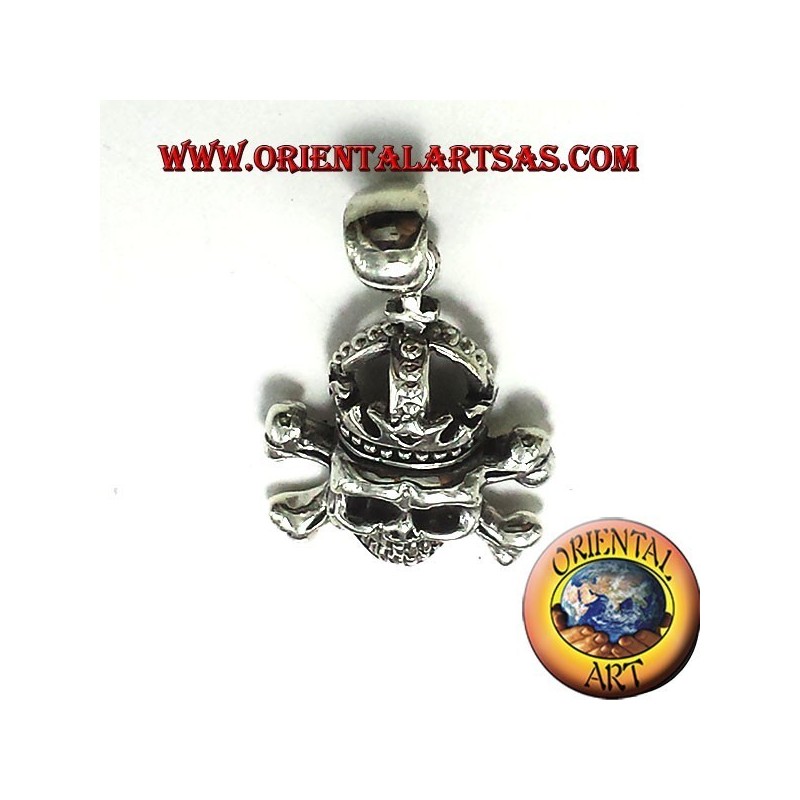 Pendentif Crâne avec la couronne d'argent