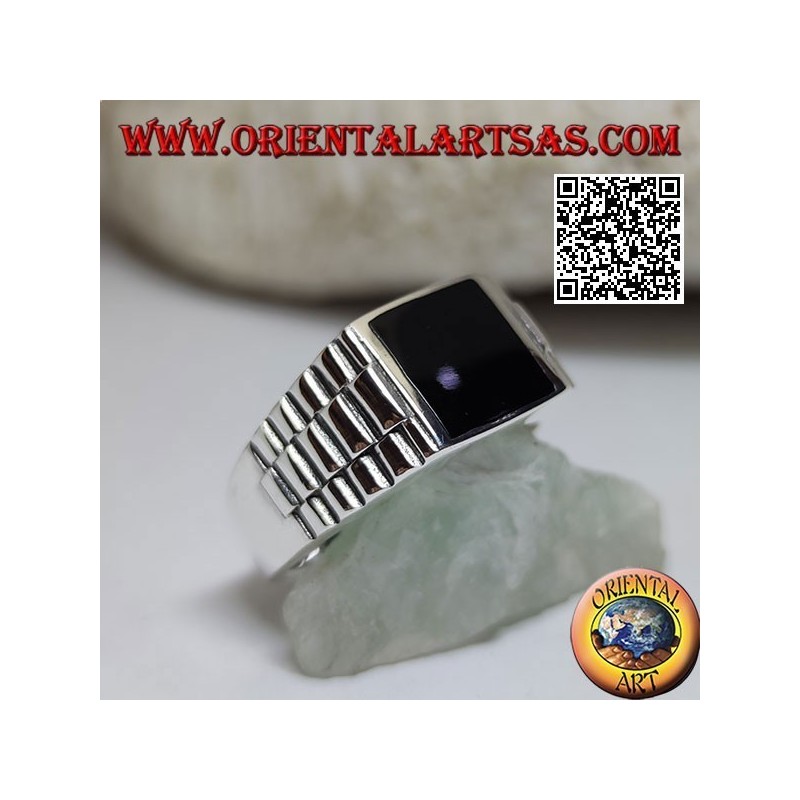 Silver ring with square onyx and clock link on the sides