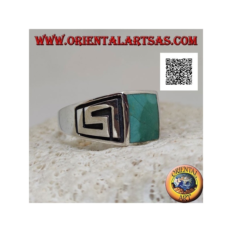 Anillo de plata con turquesa cuadrada natural y laberinto en los laterales (30)