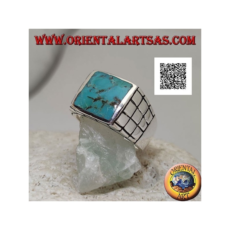 Anillo de plata con turquesa natural rectangular y pequeños cuadrados en los lados (22)