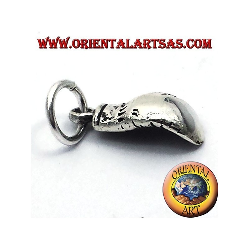 Pendant silver glove boxer