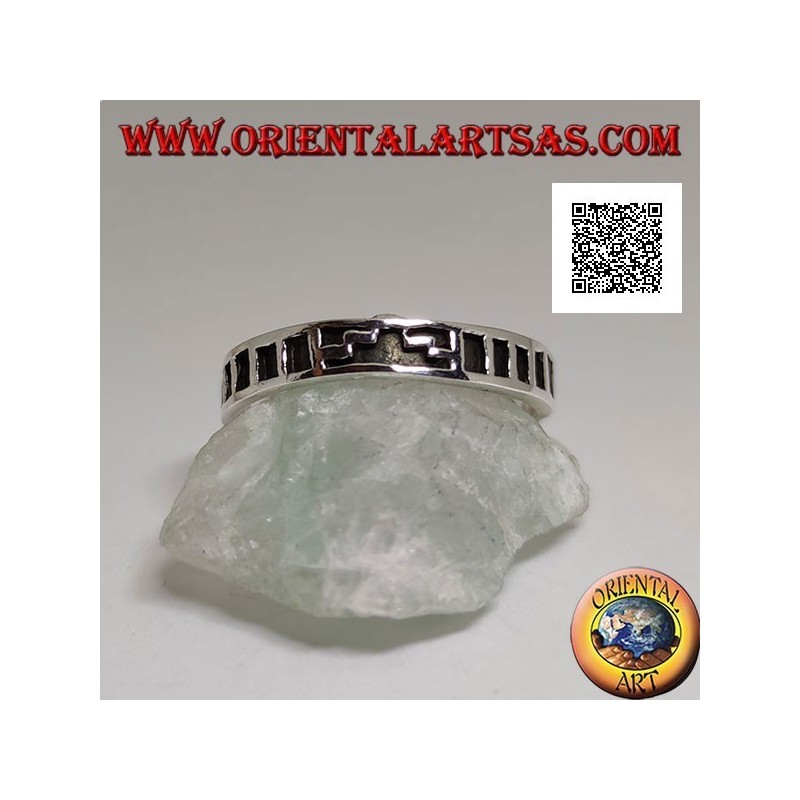 Silver ring with step staircase and engraved rectangles