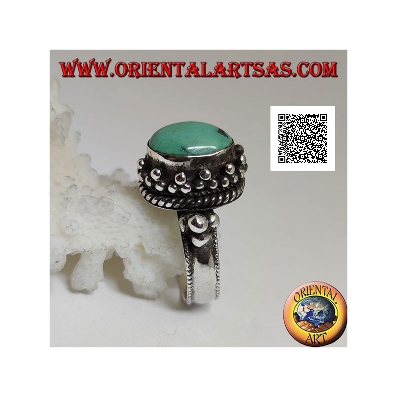 Anello in argento con turchese tibetano antico ovale  contornato da tris di palline e intreccio (16)
