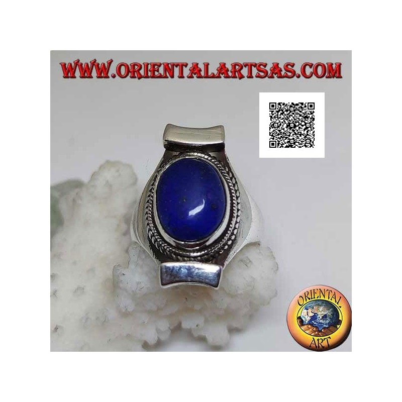 Silberring mit ovalem Lapislazuli, umgeben von Interlacing in nepalesischer Umgebung