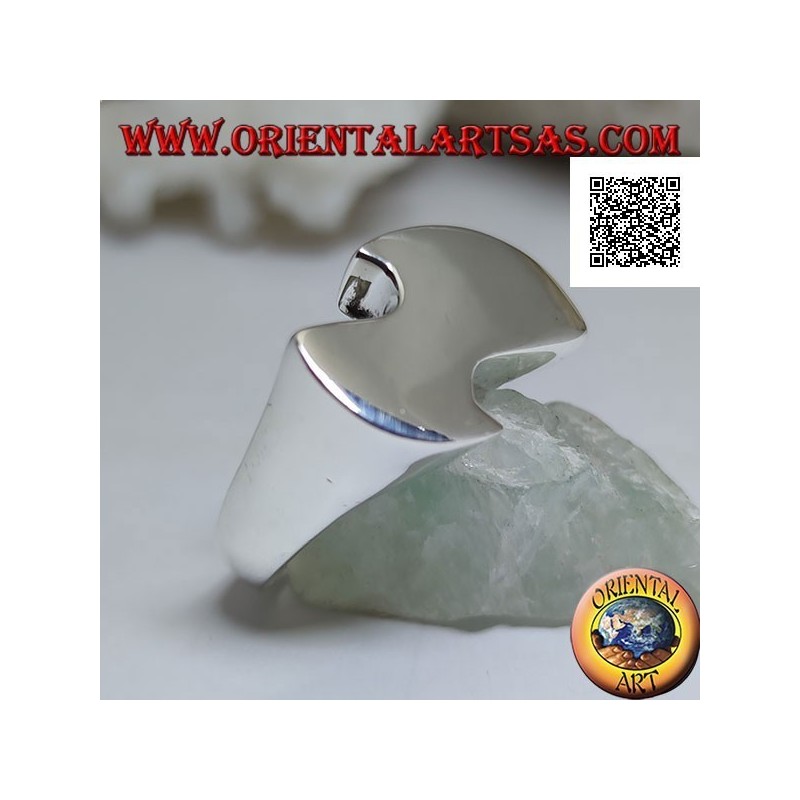 Anillo de plata lisa con forma plana, abstracta y sinuosa de estilo futurista