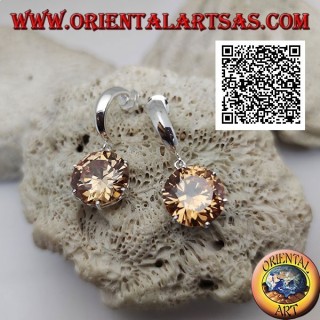 Orecchini in argento da lobo semicerchio largo liscio con zircone champagne tondo grande sfaccettato pendente  