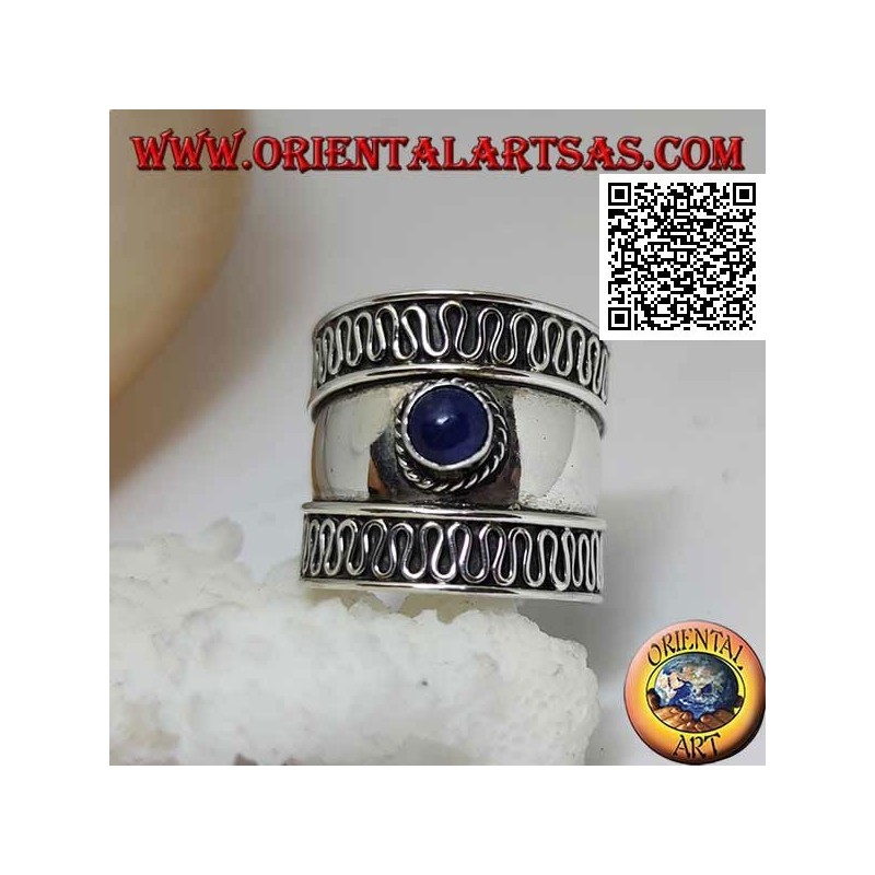 Wide band silver ring with round lapis lazuli and serpentine on the sides, Bali