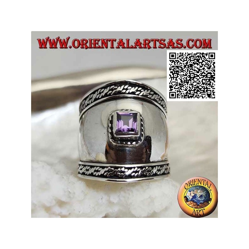 Breitband-Silberring mit facettiertem quadratischem Amethyst und seitlichen Verflechtungen, Bali