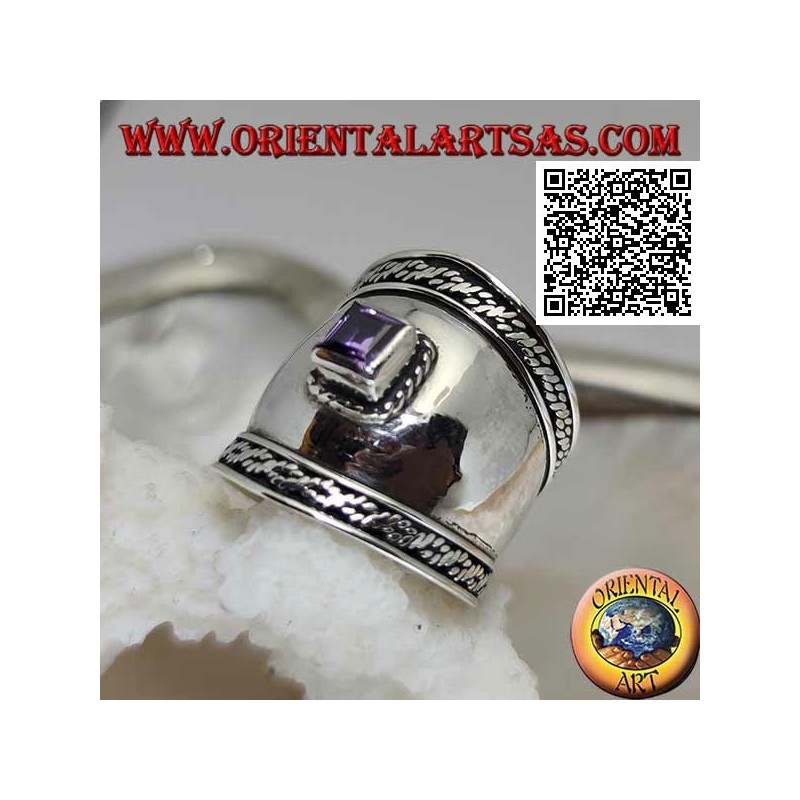 Anello in argento a fascia larga con ametista quadrata sfaccettata e intreccio sui lati, Bali