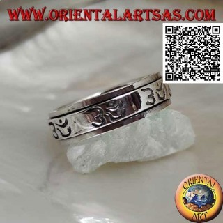 Anti-stress rotating silver ring, smooth with engraved ॐ (Aum od Om, Hindu Sanskrit syllable)