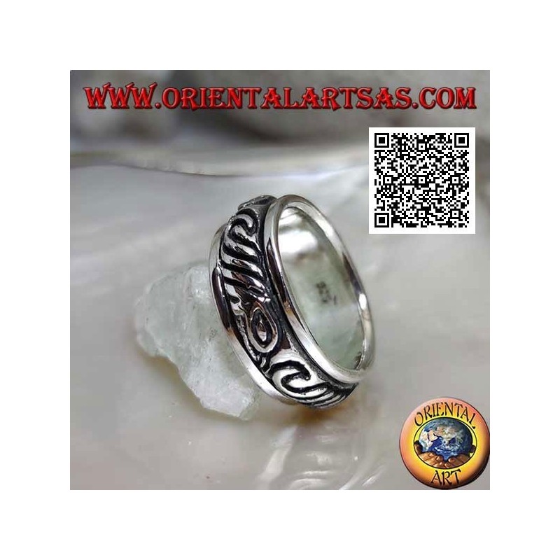 Anti-stress rotating silver ring, rounded with engraved Maori motif