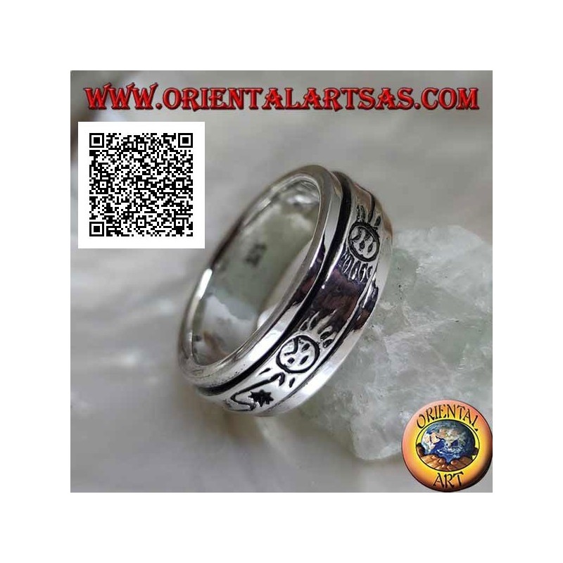 Anillo giratorio antiestrés plateado liso con sol estilizado y rayo grabado