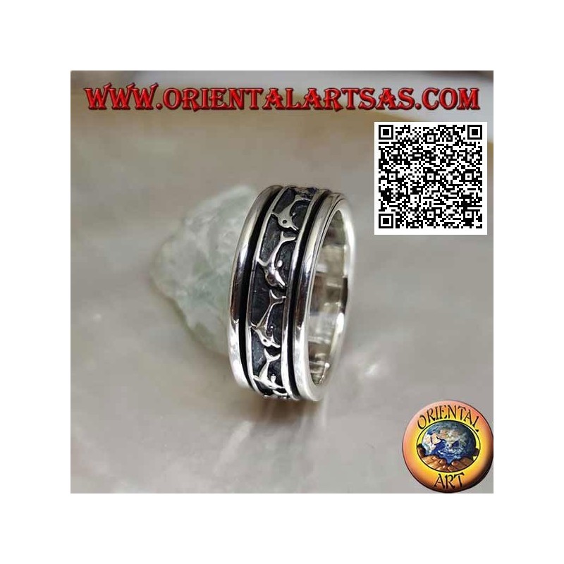 Anillo de plata giratorio antiestrés, con una serie de delfines saltarines en bajorrelieve