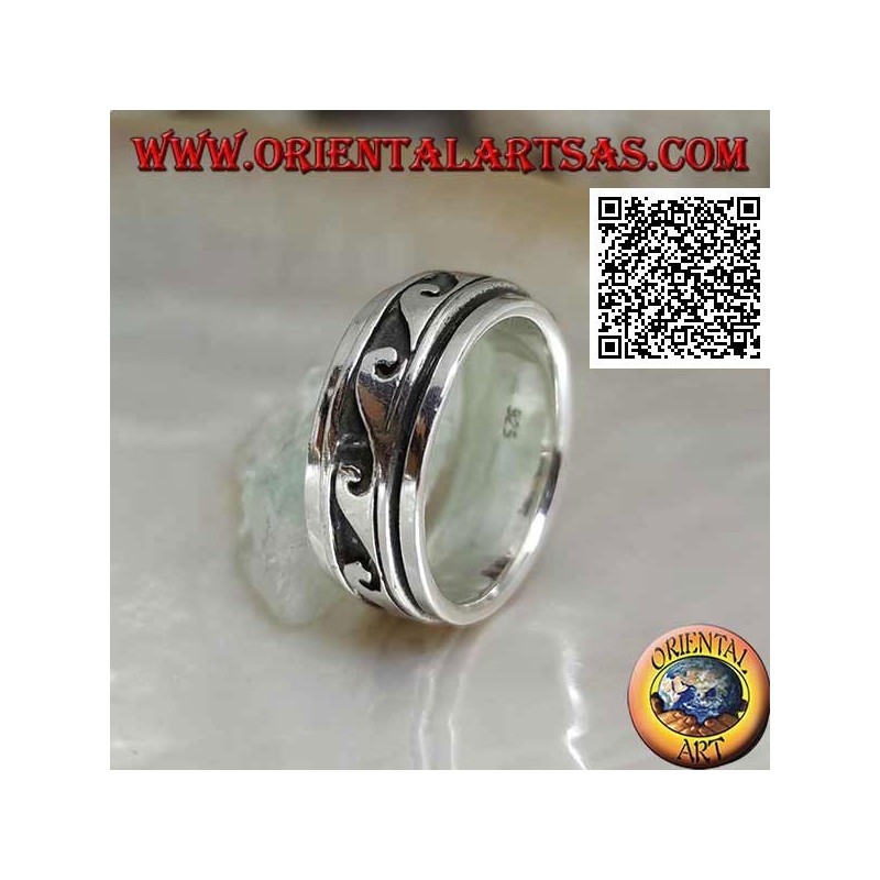 Anti-stress rotating silver ring, large waves in bas-relief in succession