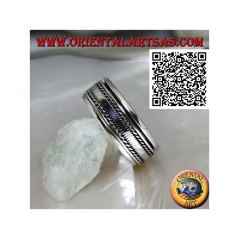 Anti-stress rotating silver band ring, with smooth band between intertwining