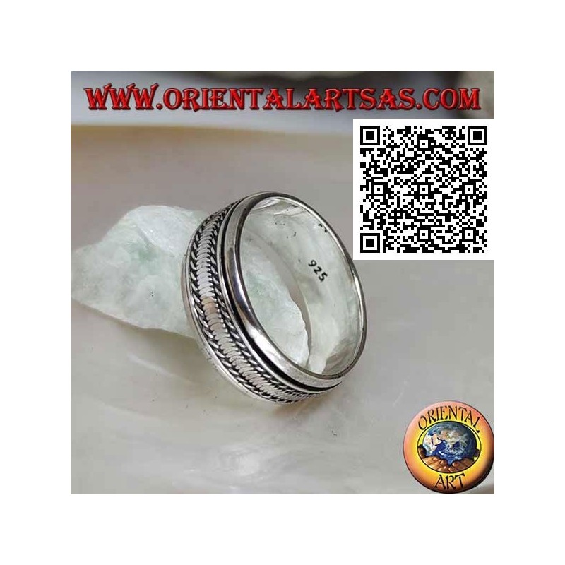 Anti-stress rotating silver band ring, with smooth band between intertwining