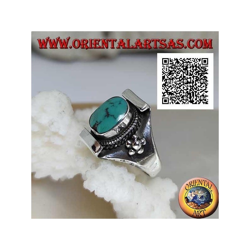 Anello in argento con turchese tibetano antico su montatura nepalese con fiore di palline sui lati (16)