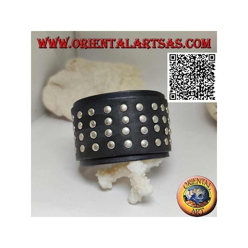 Wide genuine leather bracelet, 4 rows of studs on a clip closure and 2 lengths (black)