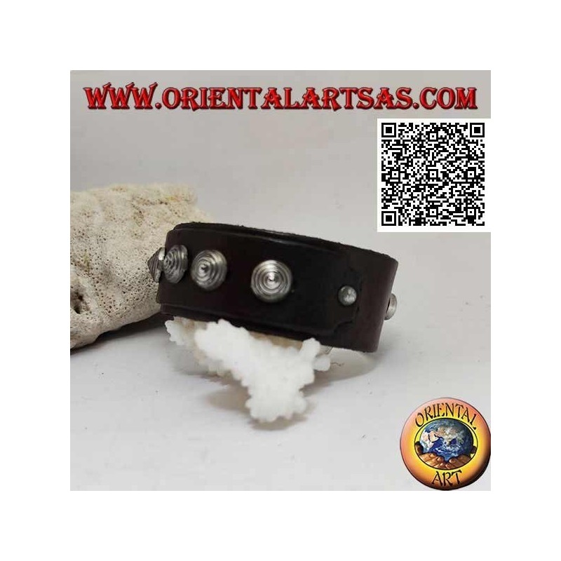 Bracelet en cuir véritable, clous coniques sur bracelet avec fermeture à clip et 2 longueurs (marron)