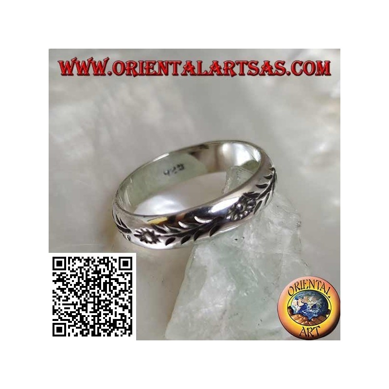 Anello in argento a fedina con girasoli e steli incisi