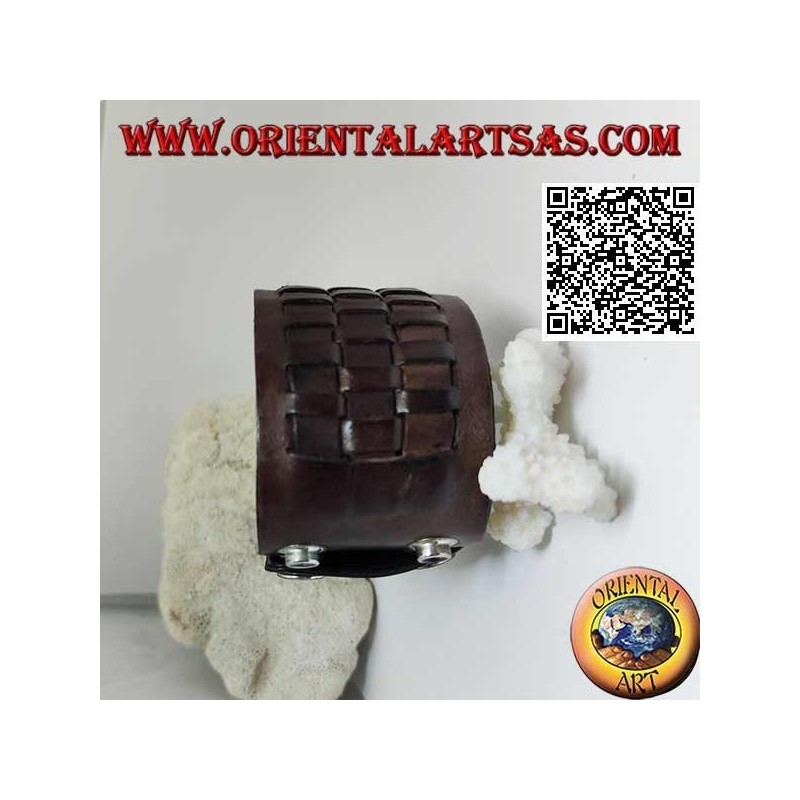 Wide bracelet in genuine leather, with 3 weaves in straw style with clip closure and 2 lengths (brown)