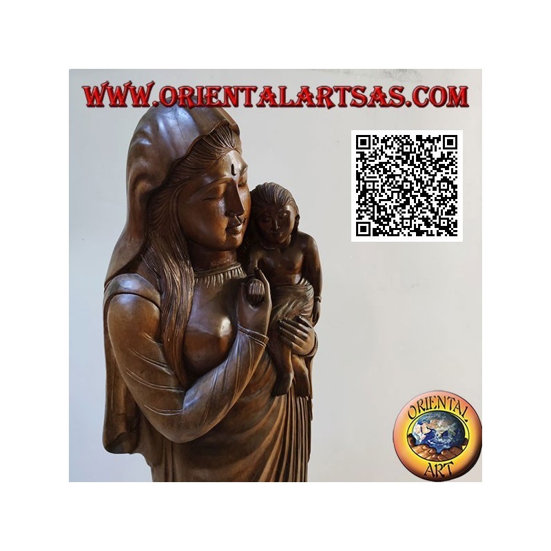 Sculpture statue d'une mère avec son enfant sur ses genoux en un seul bloc de bois de suar (148 cm)